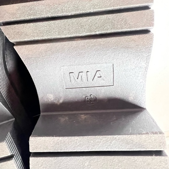 MIA WOMENS LENIA BLACK BOOT SIZE 8.5 EUC - Picture 7 of 7